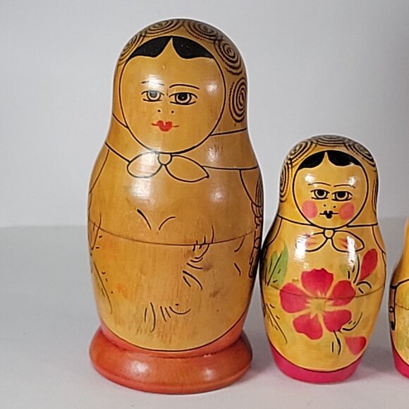 Unbranded Accents Vintage 4 Russian Hand Painted Orange Wood Unbranded Accents Vintage 4 Russian Hand Painted Orange Wood
